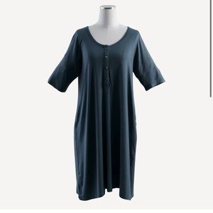 Kate Quinn, size Small women’s lounge dress